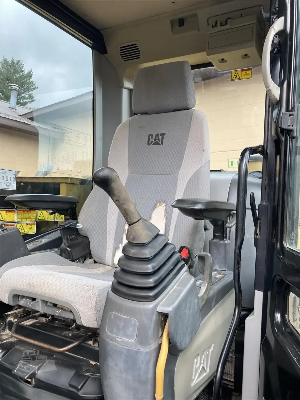 2013 Caterpillar 311DLRR