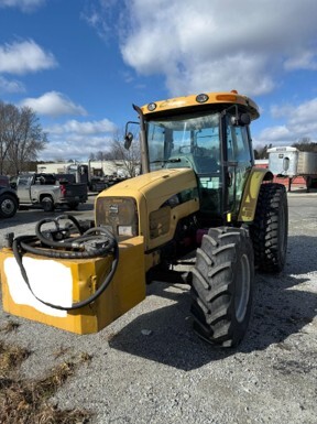 2013 Challenger MT445B Tractor