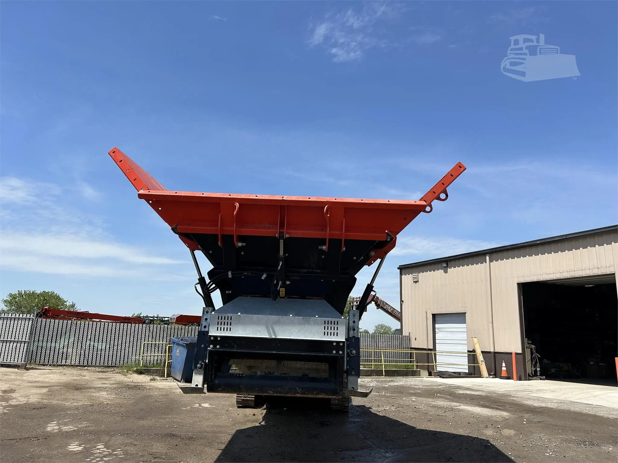 2022 SCREENCORE 470LL