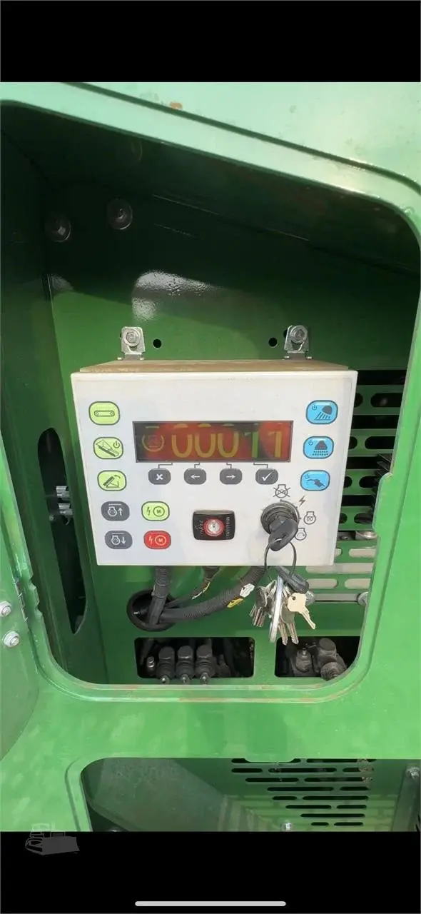 2023 McCloskey 628REG