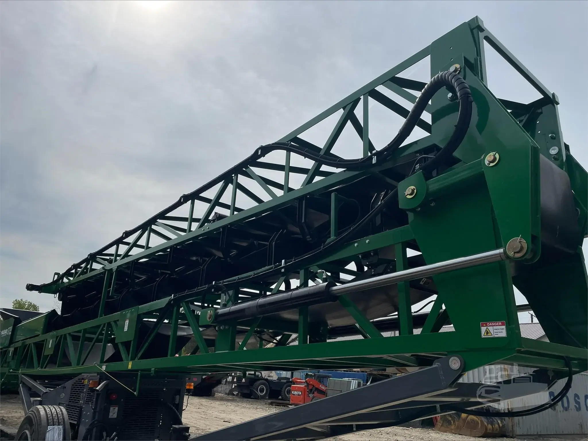 2023 MCCLOSKEY ST80T