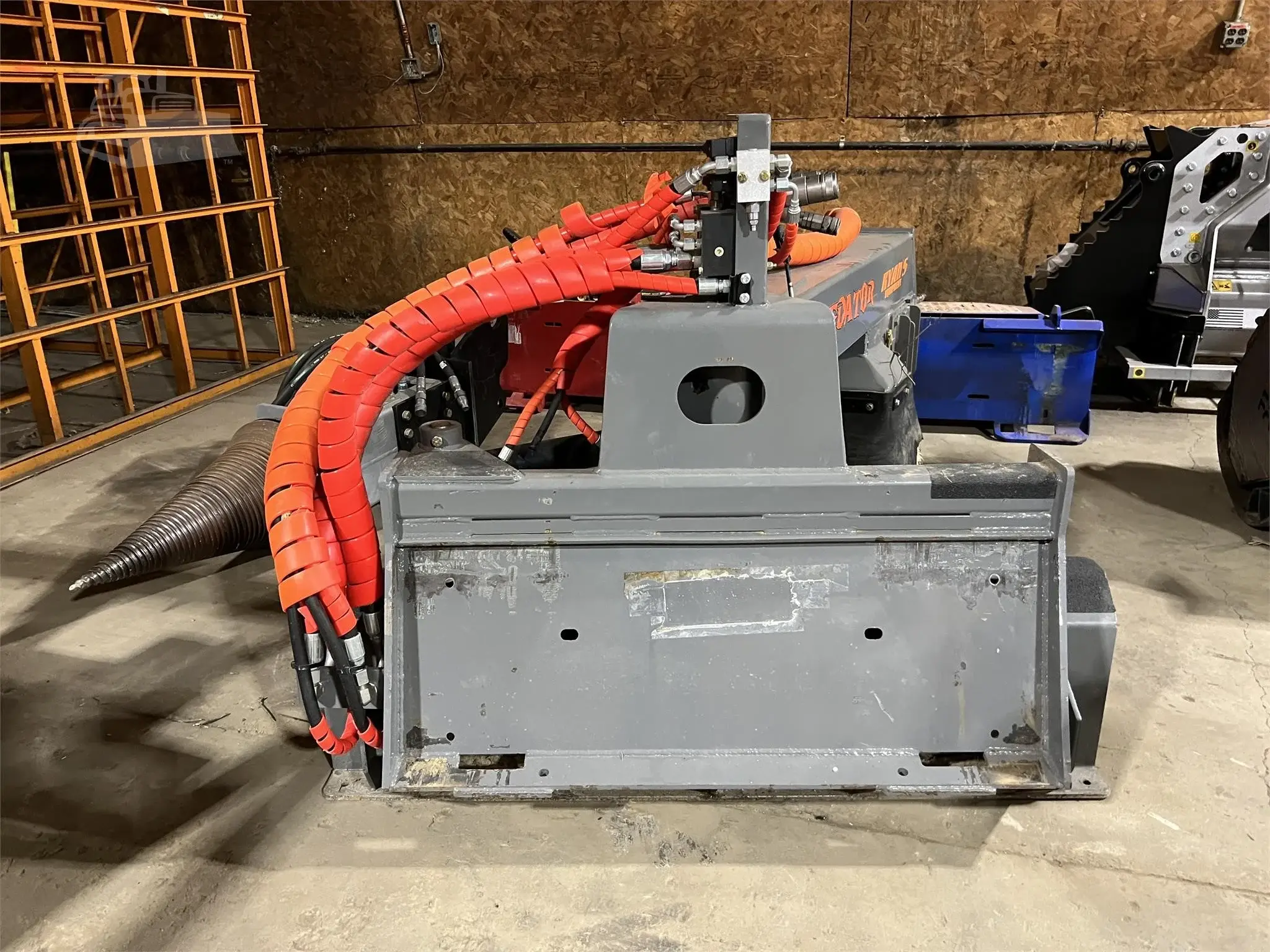 2023 PREDATOR STUMP GRINDER