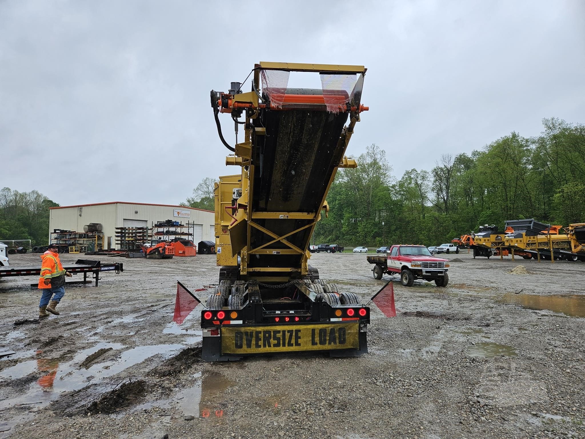 2023 SCREEN MACHINE 4043T