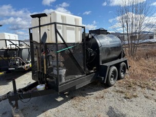 700 Gallon Sealcoat Trailer