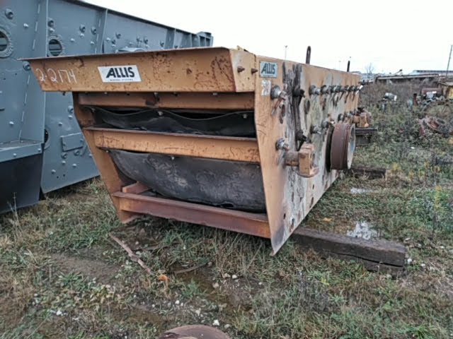 ALLIS CHAMBERS 5 X 14 THREE DECK SCREEN