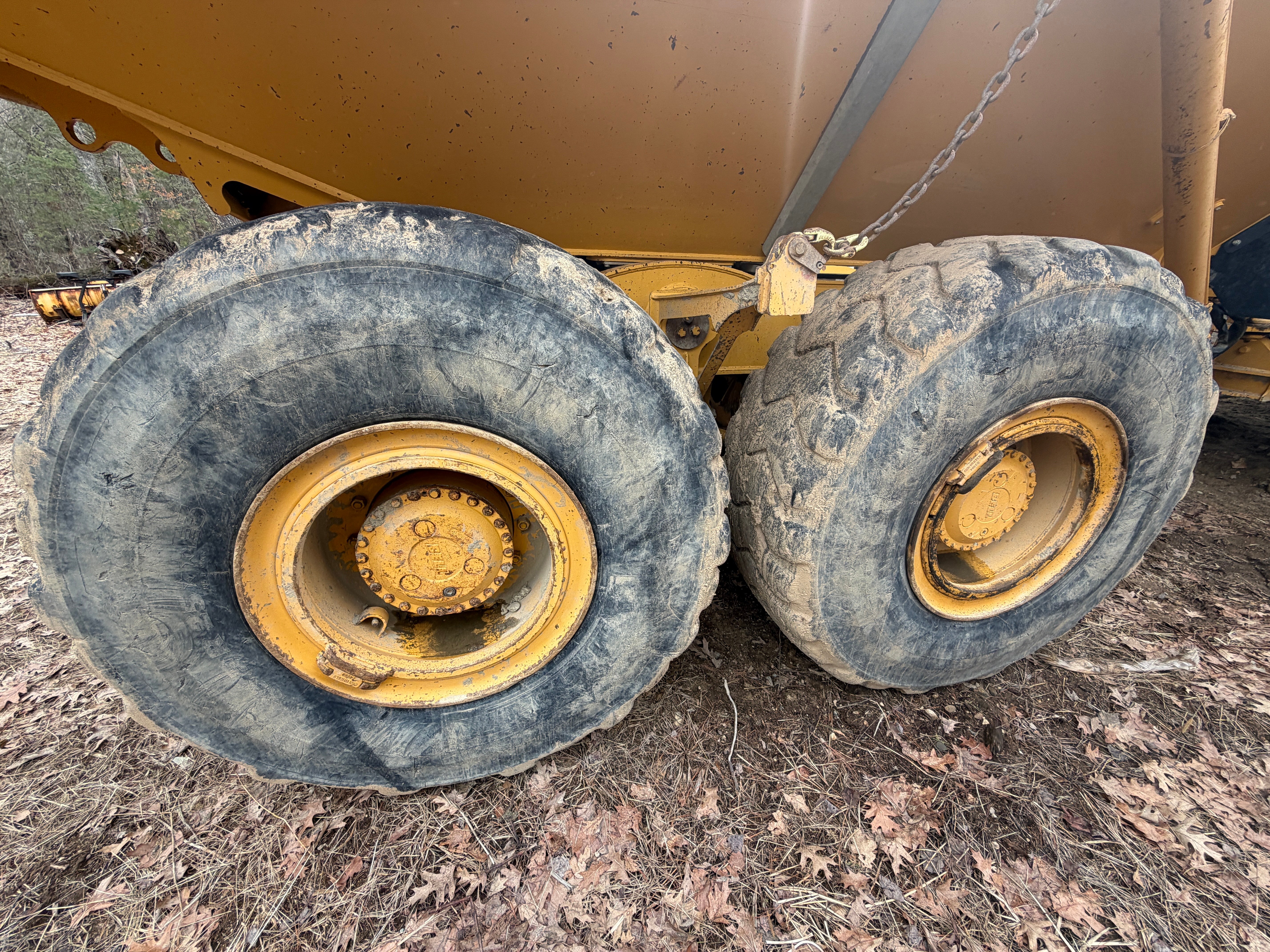 Bell B530E Dump Truck