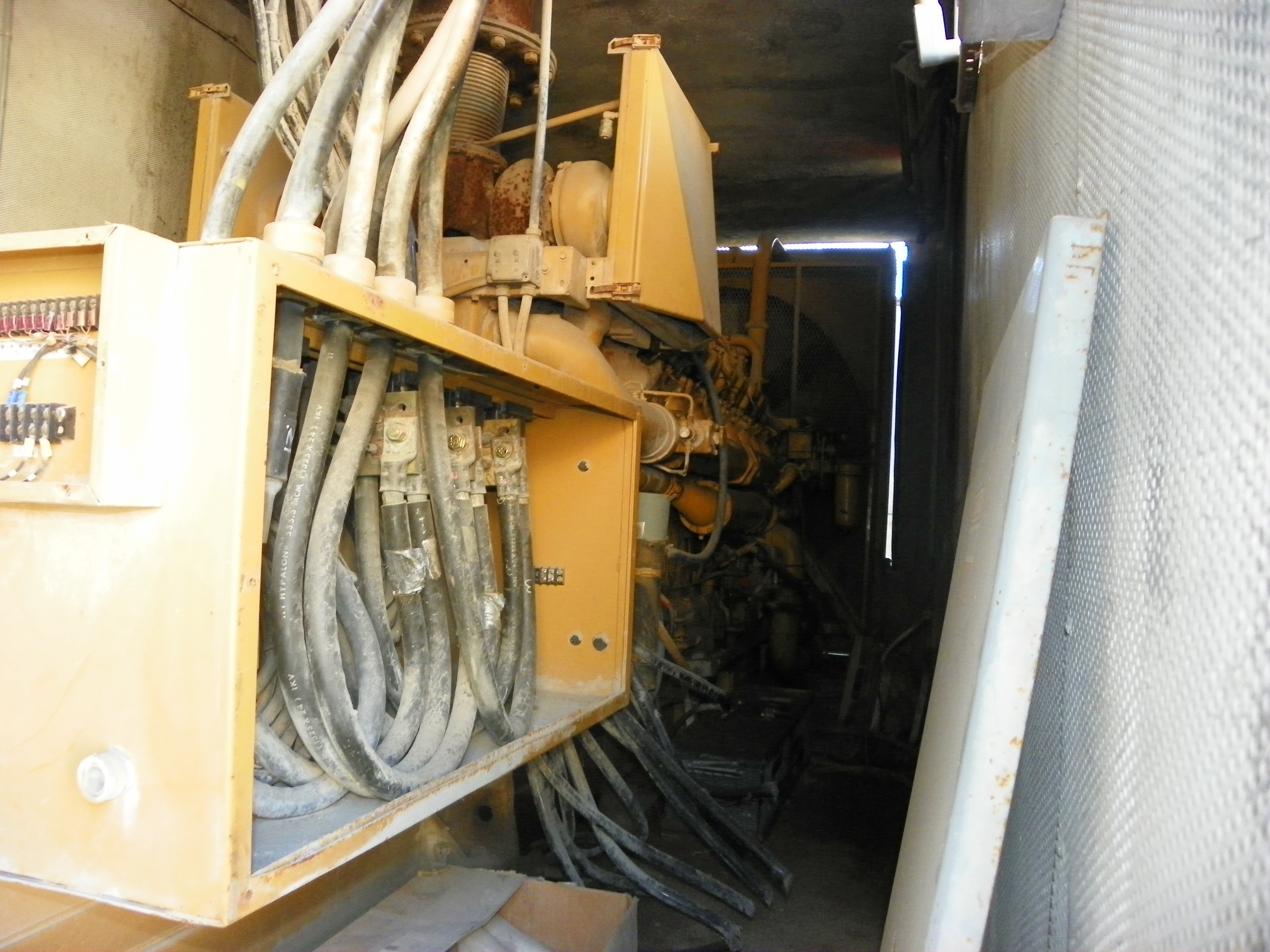 CAT D399 1050KW GENSET