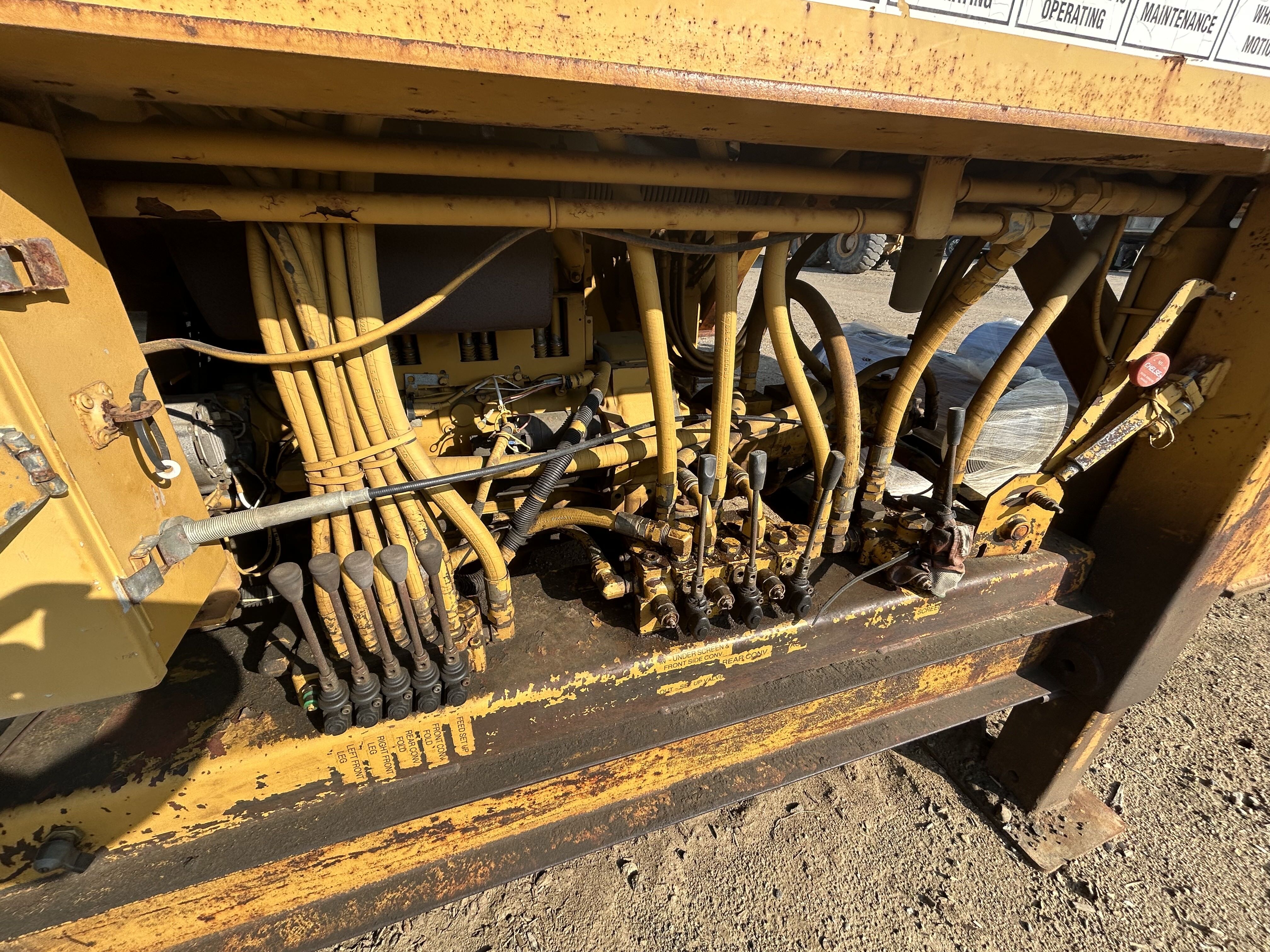 CEC 5x12 Wheeled Screening Plant