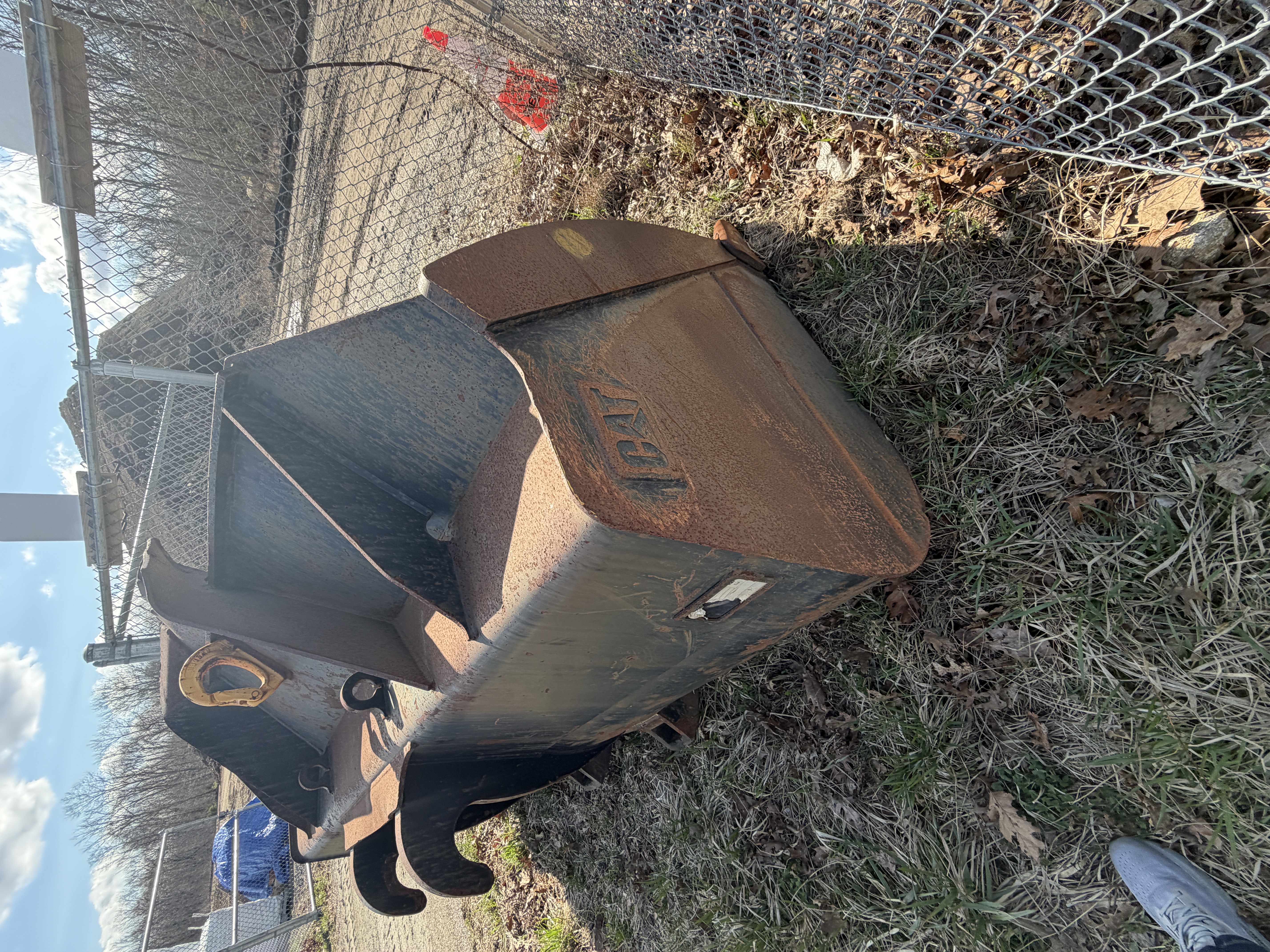 Cat General Purpose Bucket