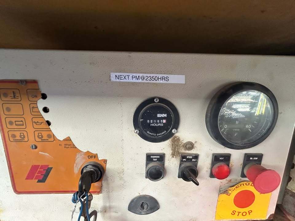 2005 Extec C10 jaw crusher