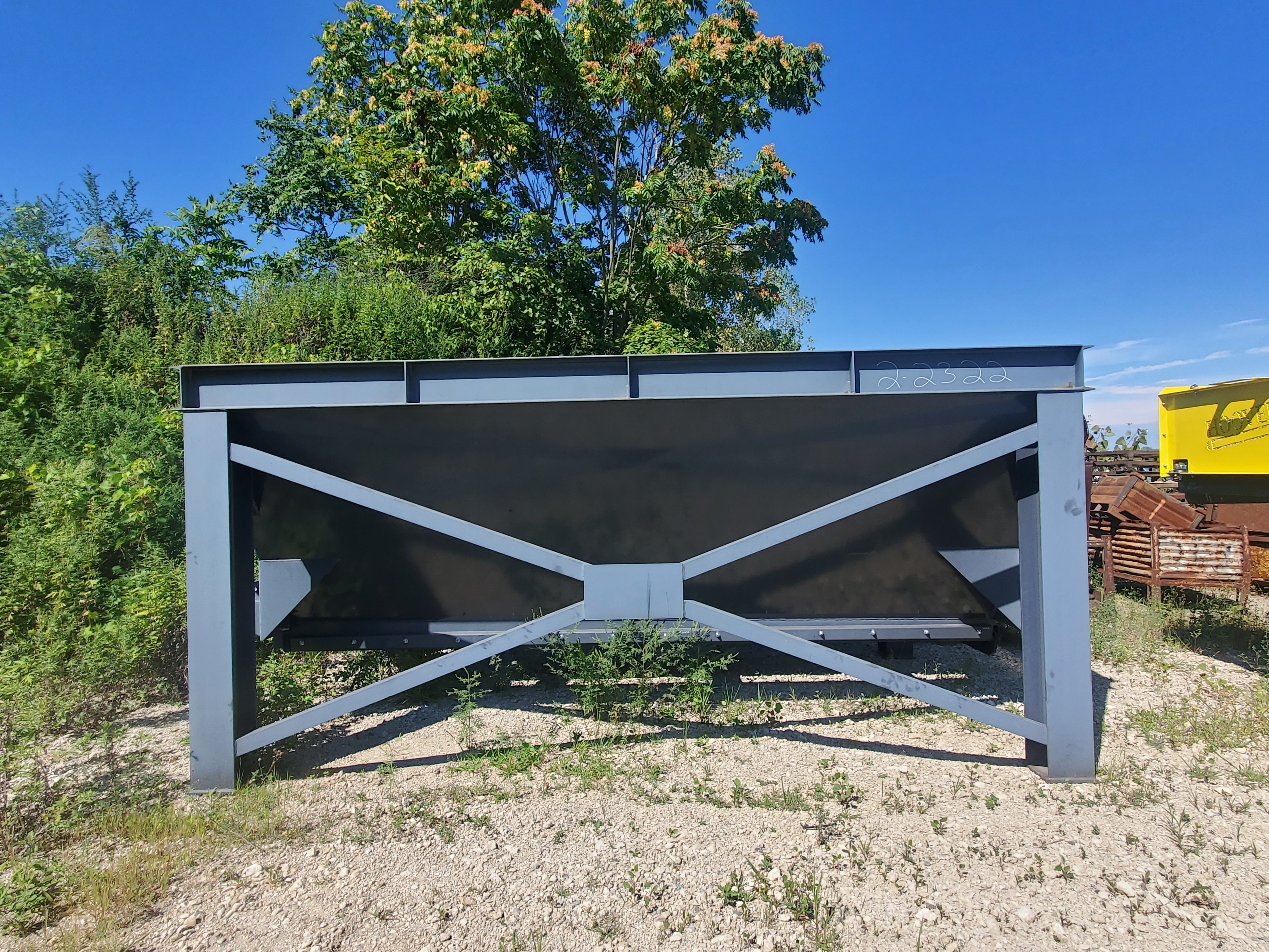 NEW HOOVER SKID MOUNTED 36 X 20 FEEDER CONVEYOR