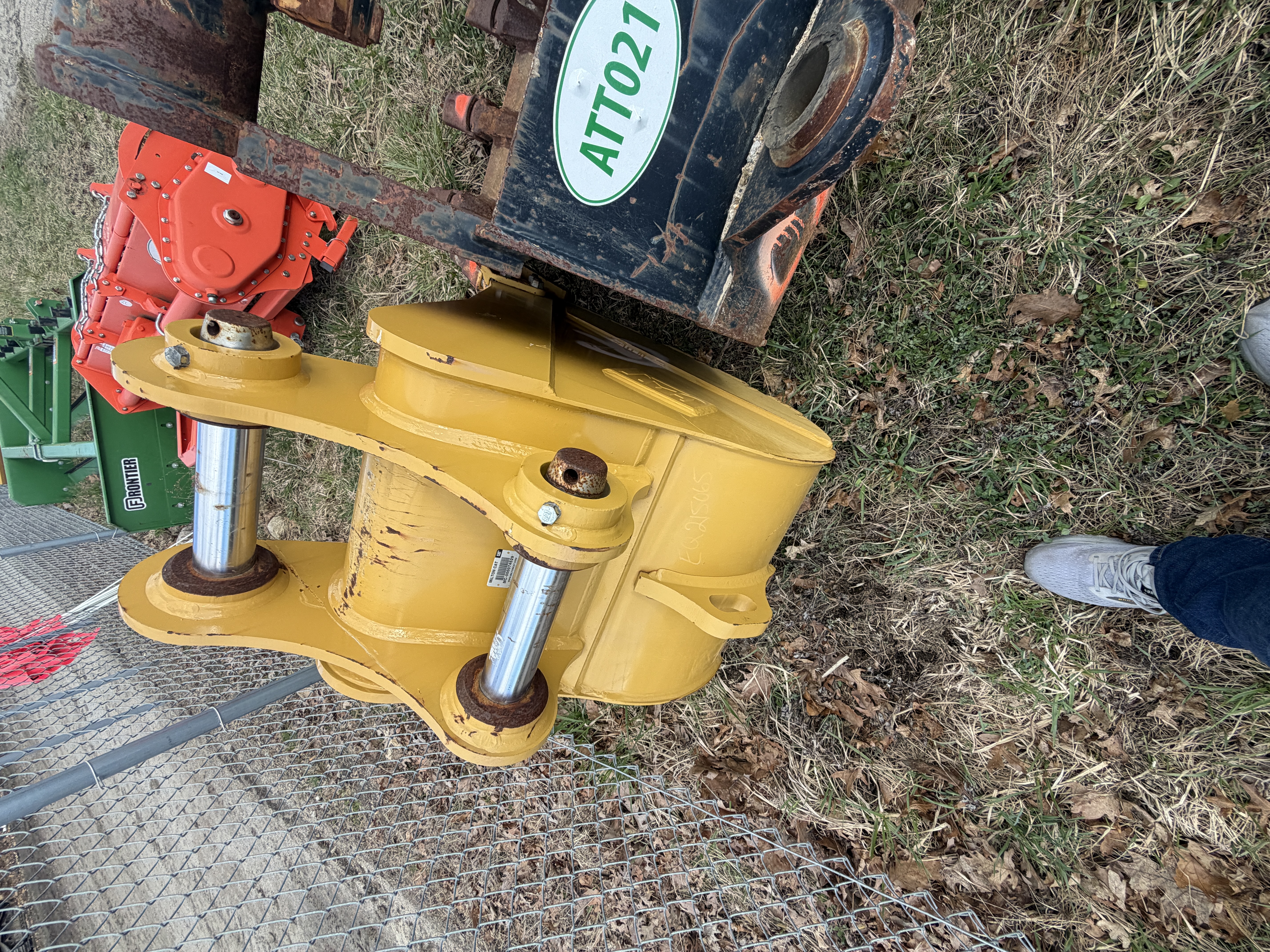 Cat 312 Linkage Bucket