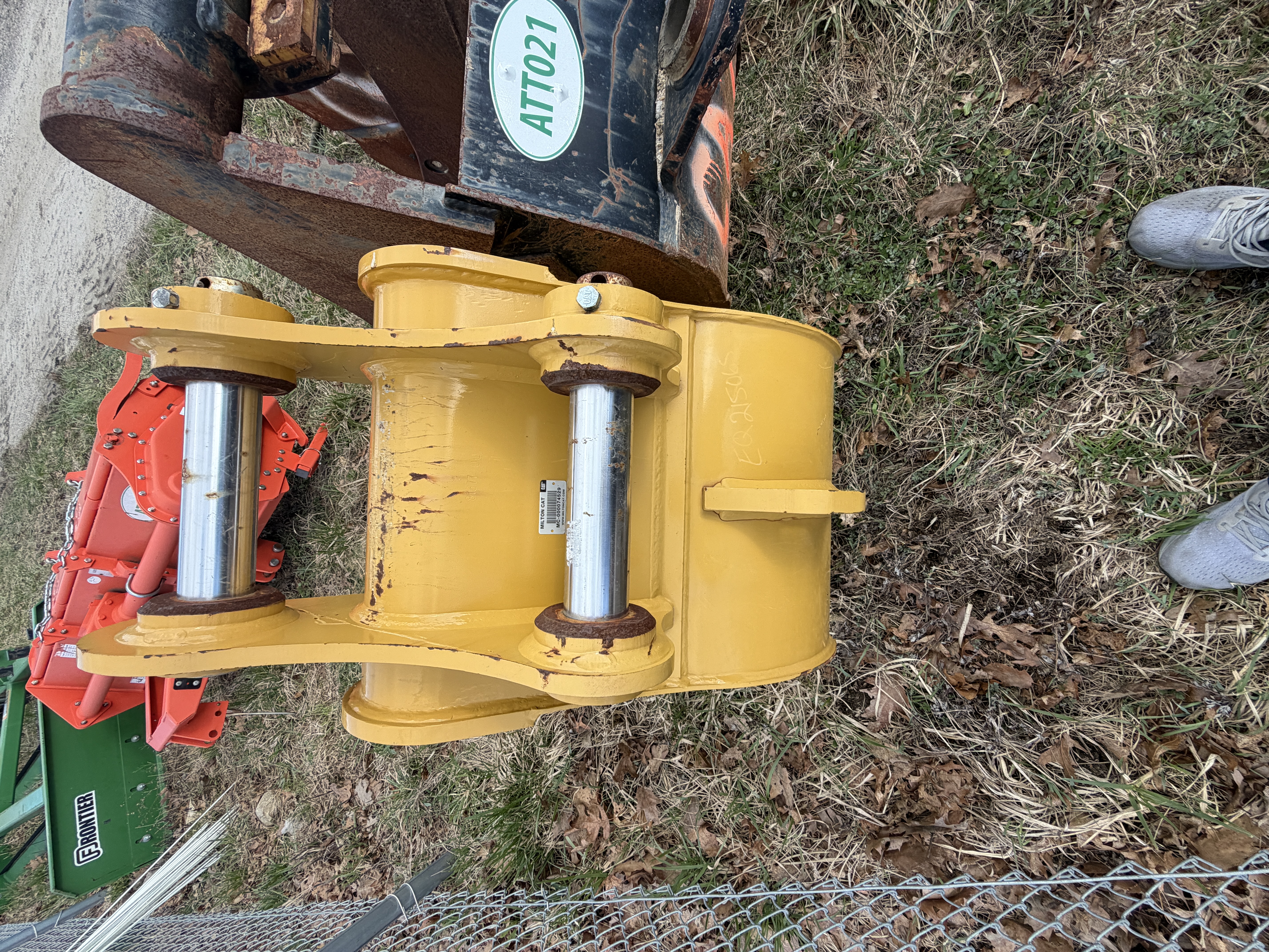 Cat 312 Linkage Bucket