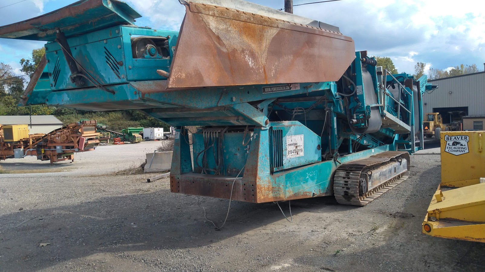 POWERSCREEN WARRIOR 1800 TRACK SCREENING PLANT