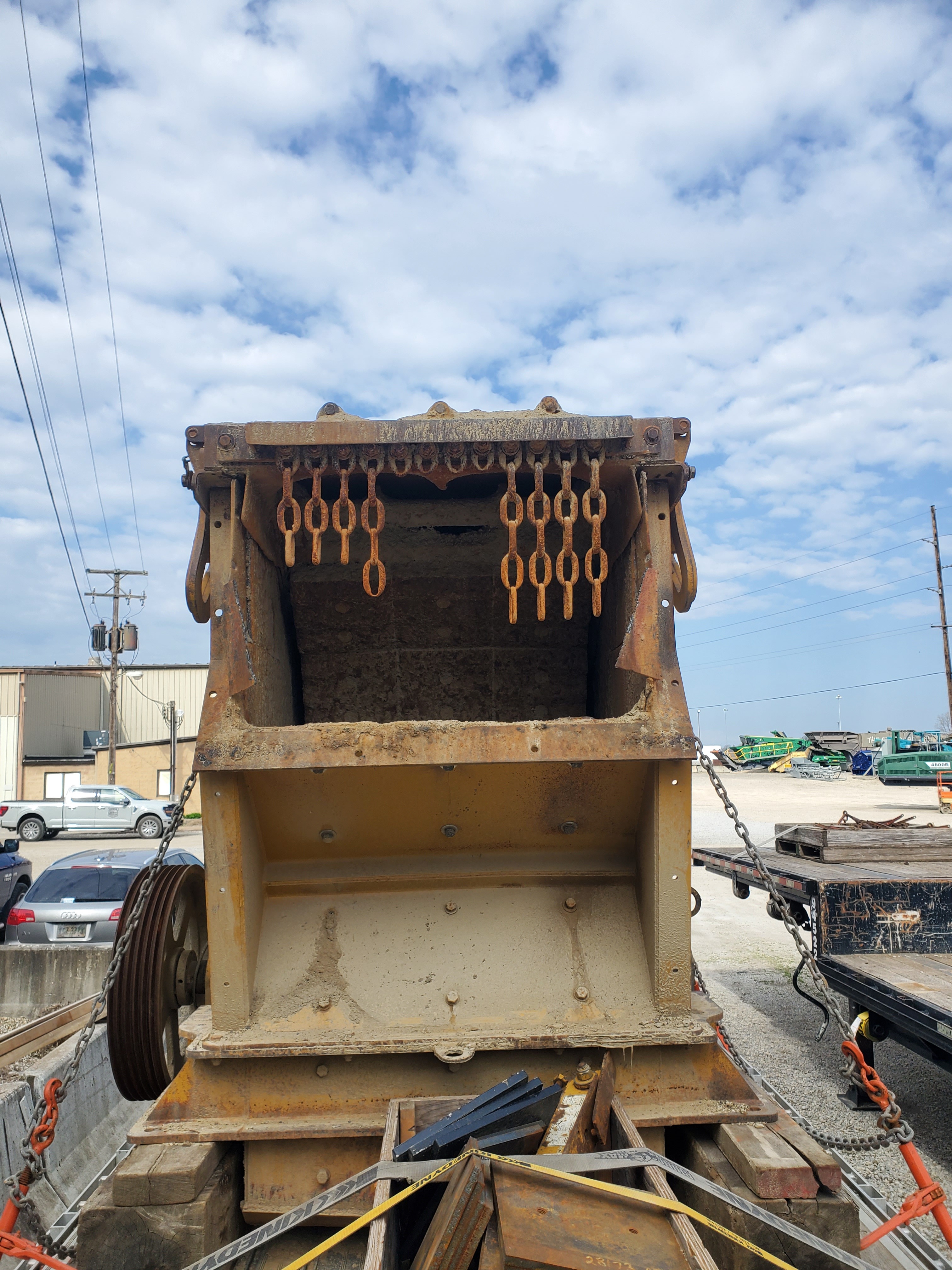 SCREEN MACHINE IMPACT CRUSHER
