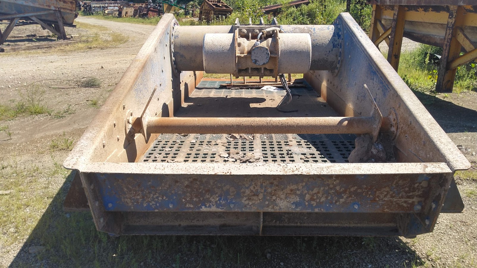 SKID MOUNTED VIBRO 6x16 SINGLE DECK SCREEN