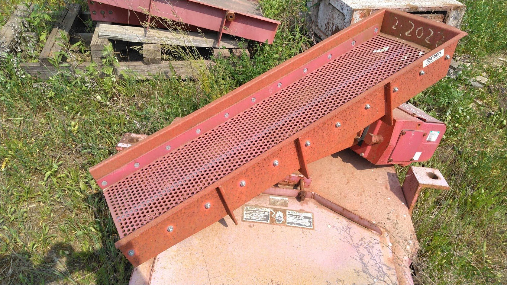 SYNTRON VIBRATORY FEEDER