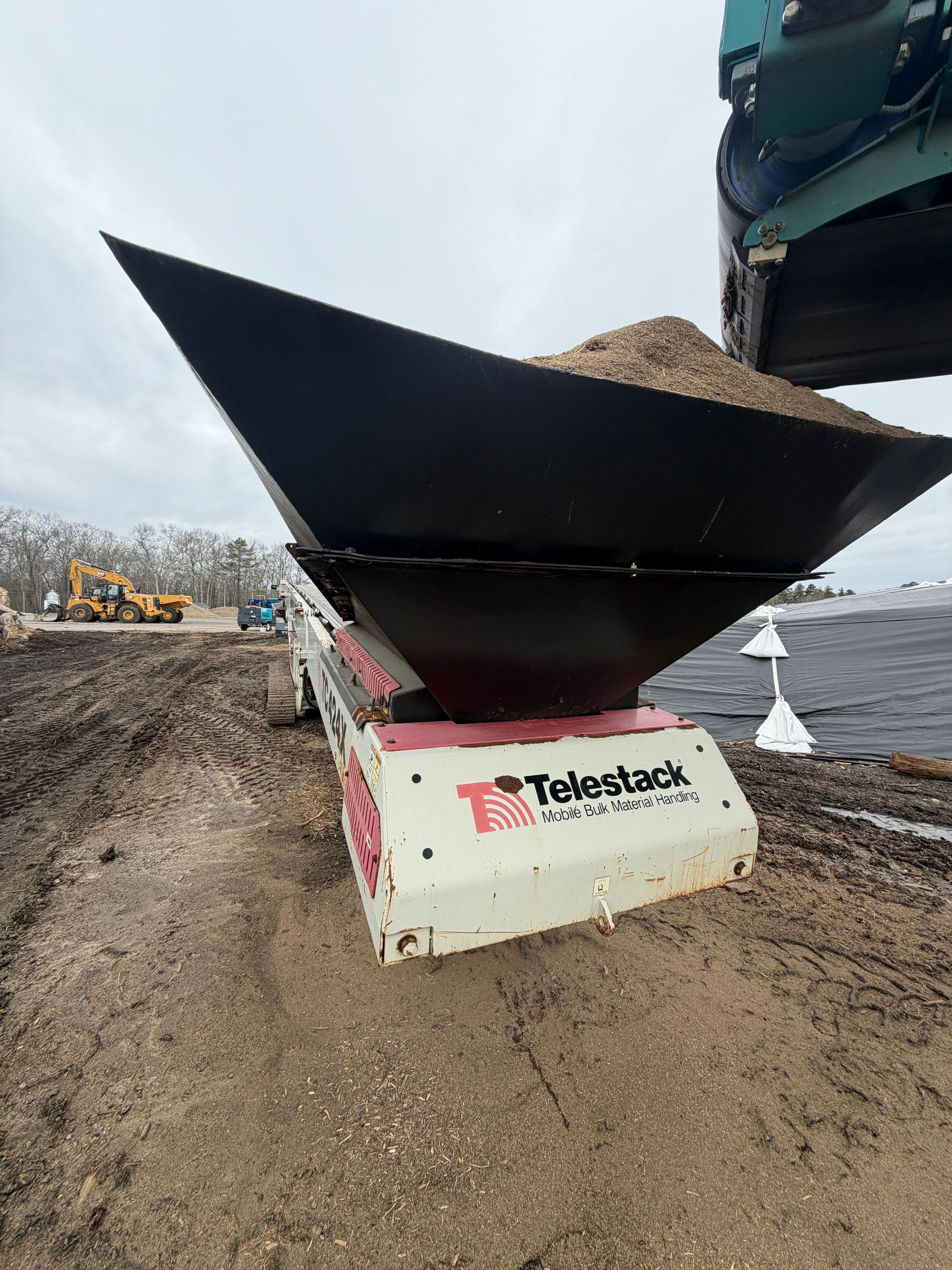 Telestack TC424S Tracked Conveyor