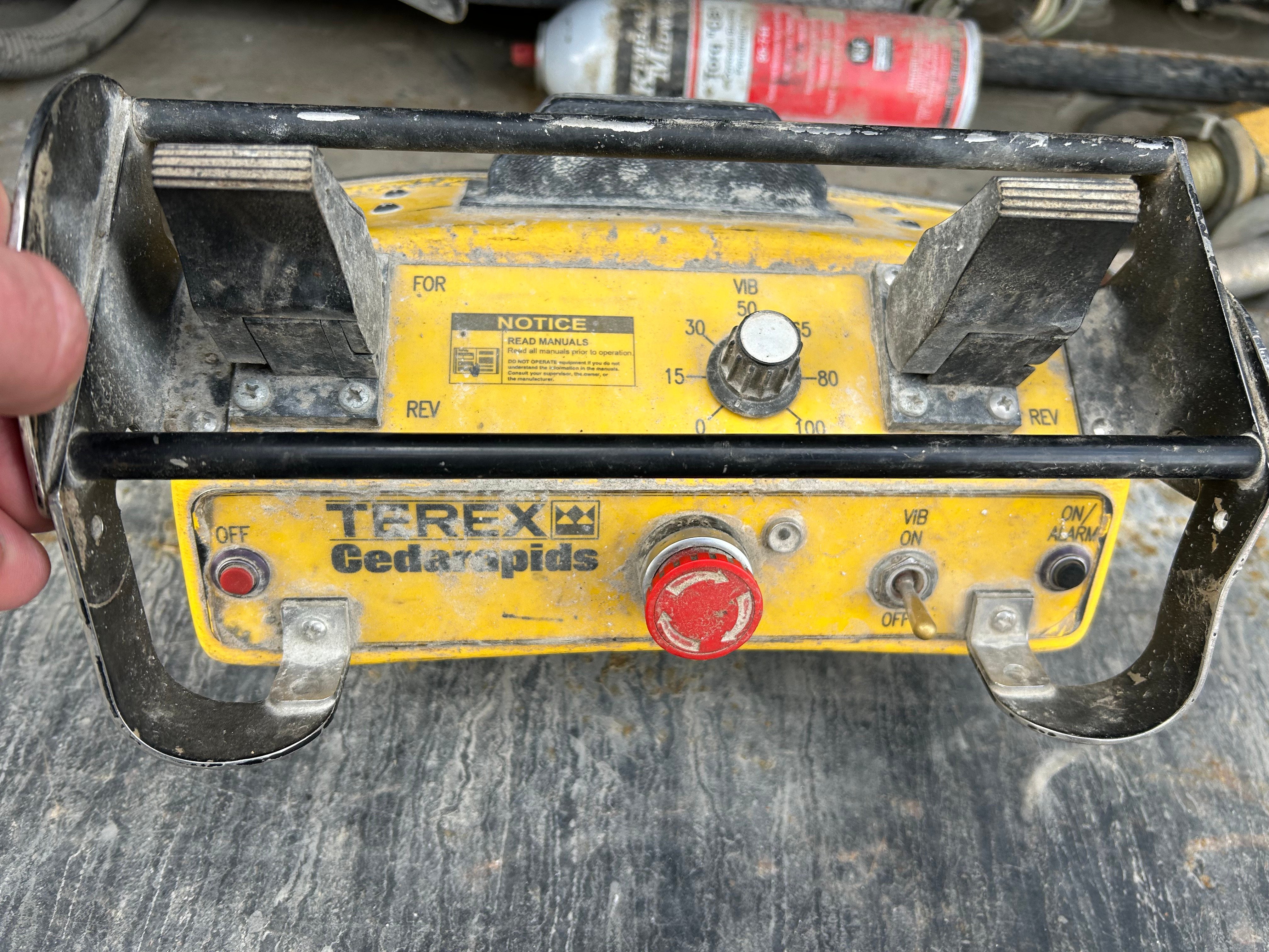 Terex Cedarapids  