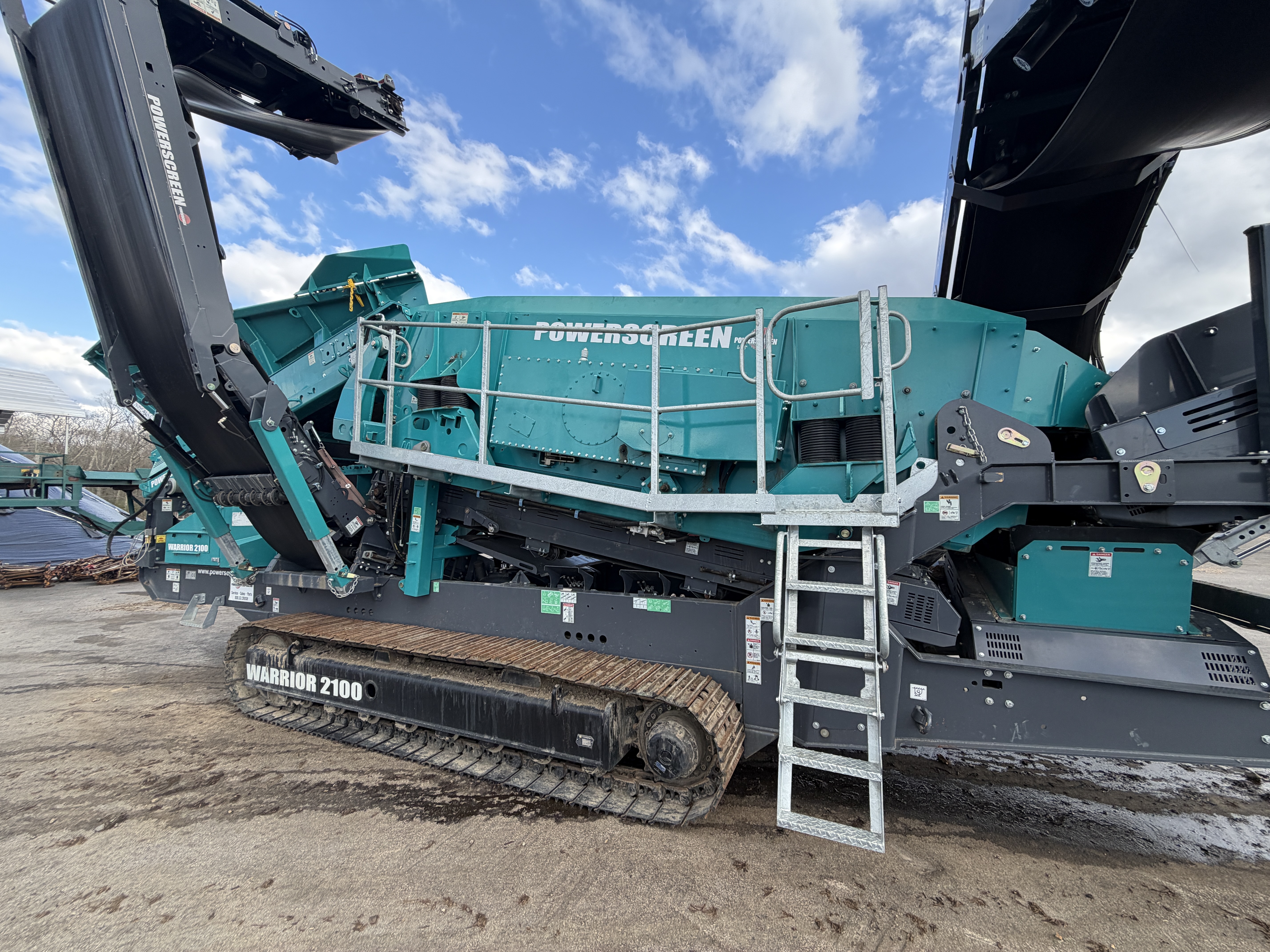 2024 Powerscreen Warrior 2100 Screener