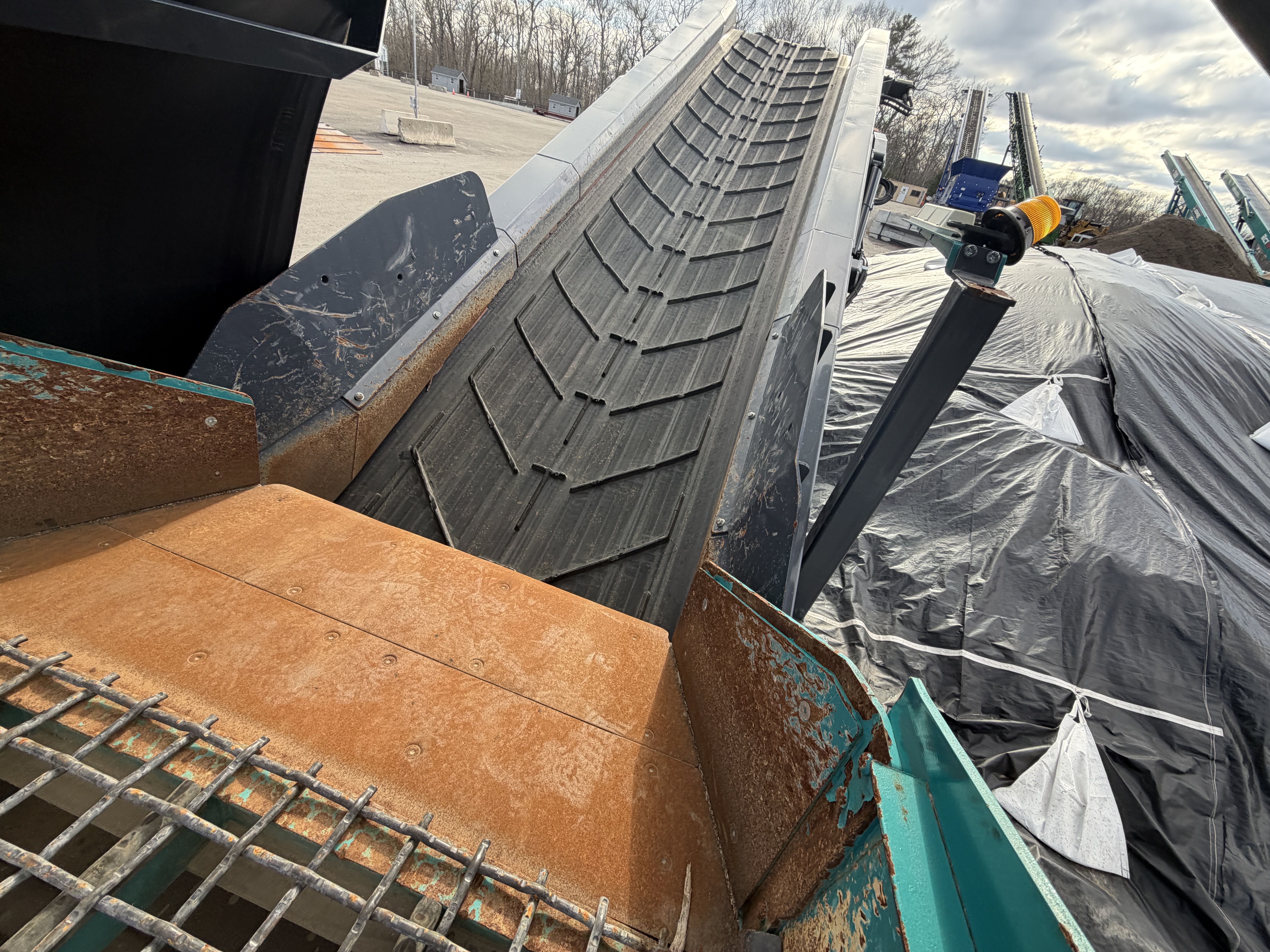 2024 Powerscreen Warrior 2100 Screener