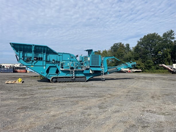 2011 POWERSCREEN TRAKPACTOR 500