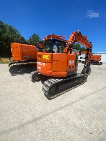 2017 HITACHI ZX75US-5B