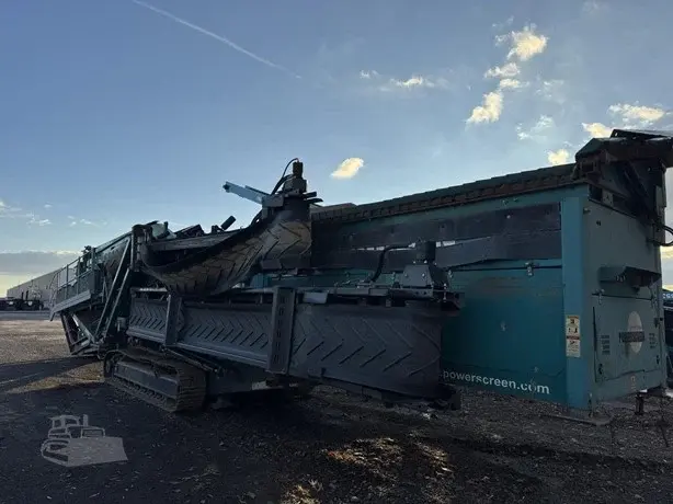 2017 POWERSCREEN CHIEFTAIN 1700