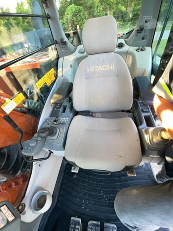 2019 HITACHI ZX130K-6