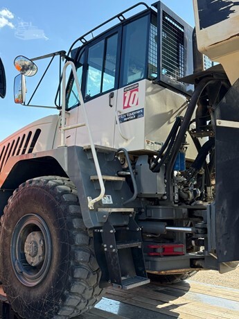 2020 TEREX TA300