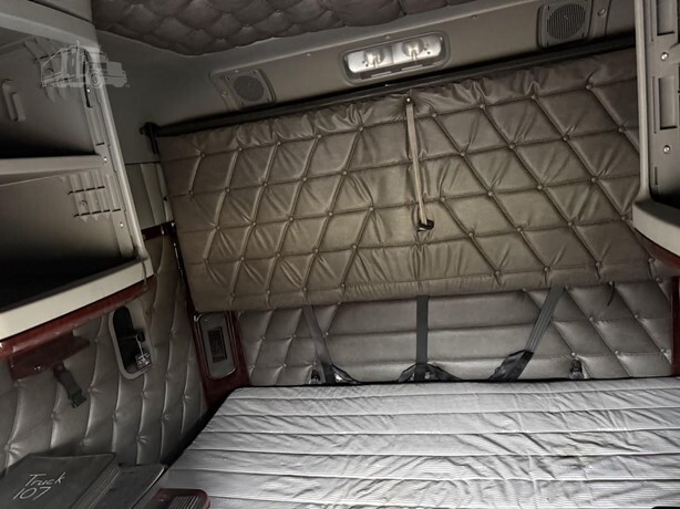 2021 FREIGHTLINER 122SD