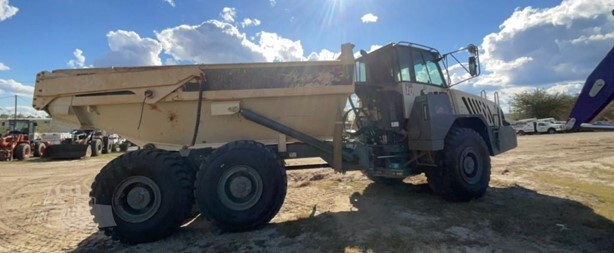 2021 TEREX TA300