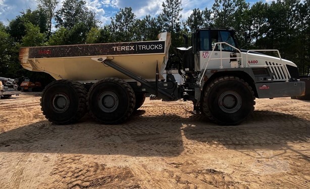 2021 TEREX TA400