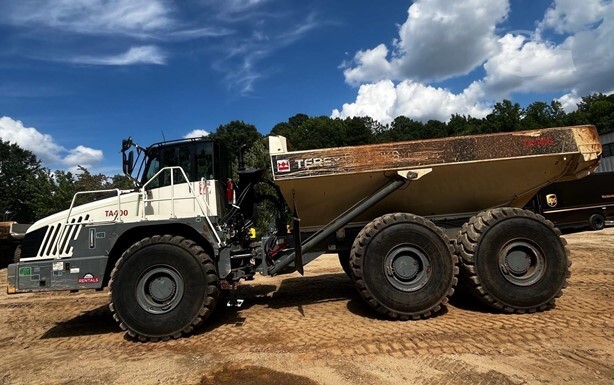 2021 TEREX TA400