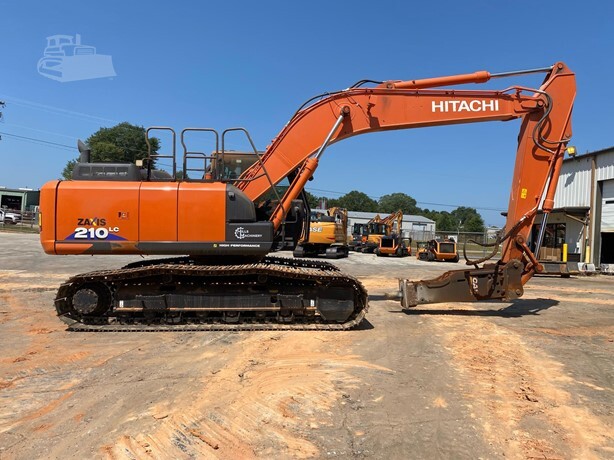 2023 HITACHI ZX210 LC-6