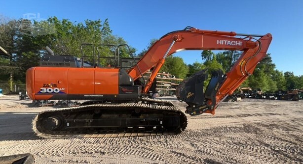 2023 HITACHI ZX300 LC-6