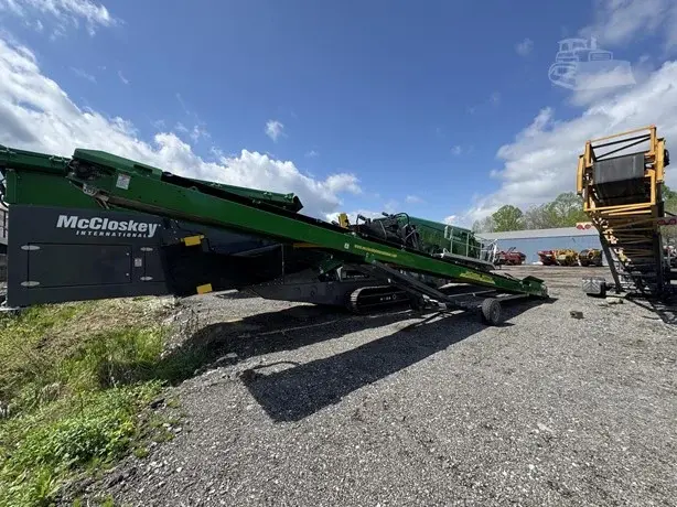 2023 MCCLOSKEY WS3250