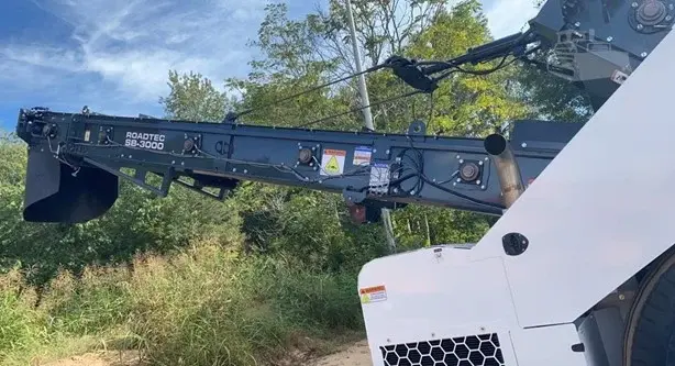 2023 ROADTEC SB3000