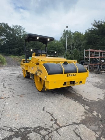 2023 SAKAI SW884