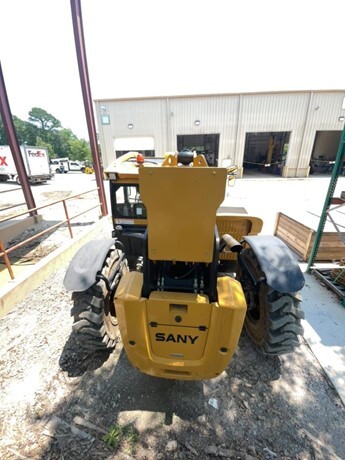 2023 SANY STH1056A