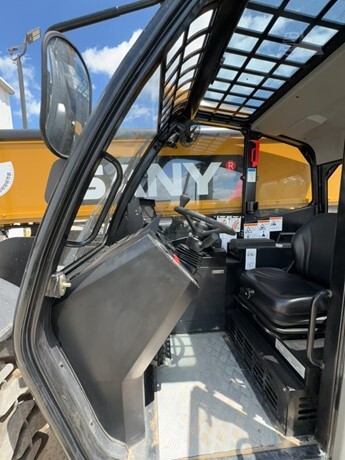 2023 SANY STH1056A