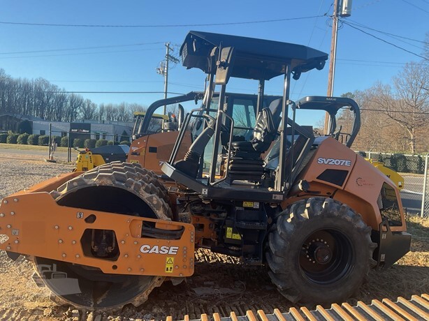 2024 CASE SV207E