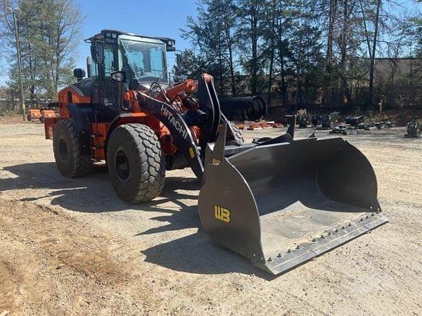 2024 HITACHI ZW180-7