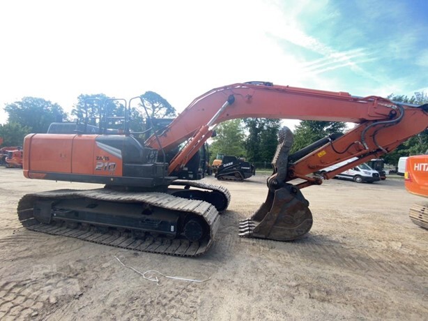 2024 HITACHI ZX210 LC-7H