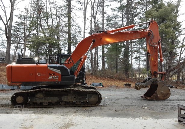 2024 HITACHI ZX210 LC-7H