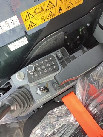 2024 HITACHI ZX85USB-7