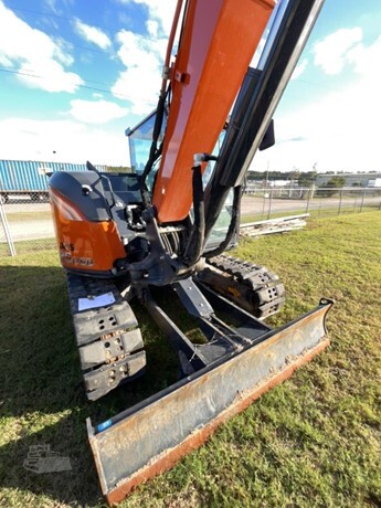 2024 HITACHI ZX85USB-7