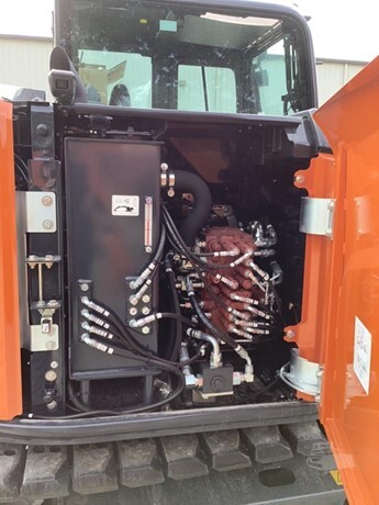 2024 HITACHI ZX85USB-7