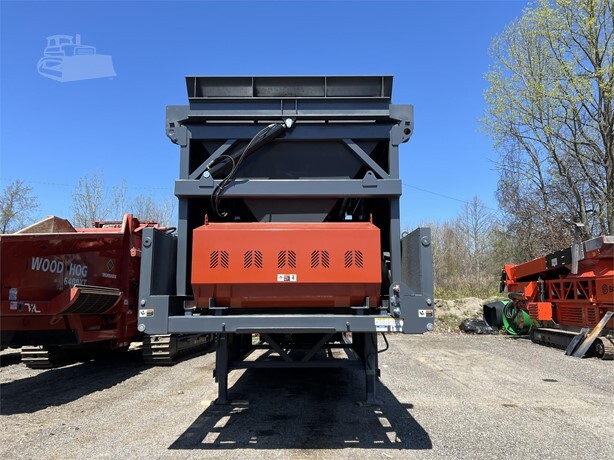 2024 SUPERIOR F8X16.42X18PFHBC