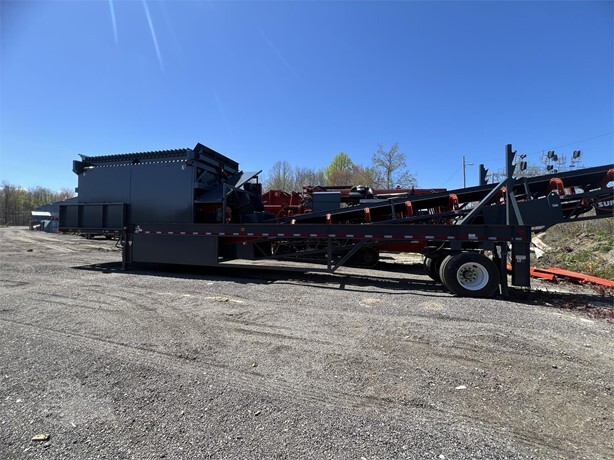 2024 SUPERIOR F8X16.42X18PFHBC